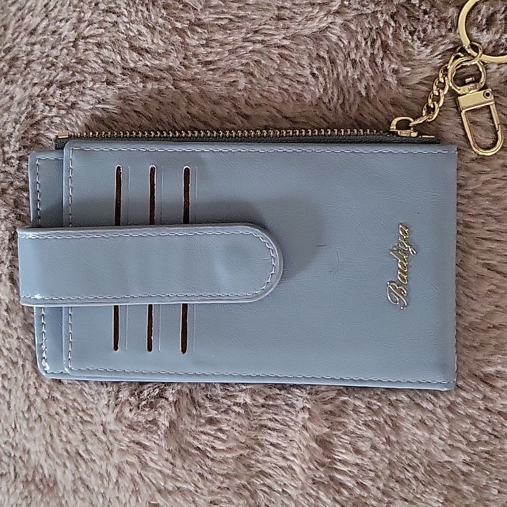 Badiya Credit Card Holder for Women with RFID Blocking